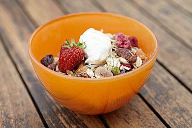 没悬念！iPhone 14真要涨价了：消息人士称安卓性价比竟输苹果